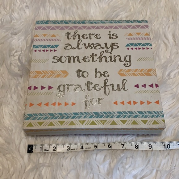 Wall Decoration 10x10in - Picture 2 of 5